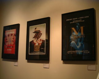 Vue d'installation de l'exposition Hommage à David Cronenberg - Novembre 2000 - Centre culturel canadien