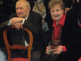 Viola Léger avec le cinéaste Claude Chabrol, président du Jury, 2010