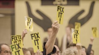 Bâtir des lois. Documentaire, 2025. Réalisateur Joshua Frank © CCA